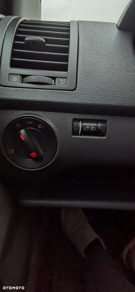Volkswagen Polo - 18