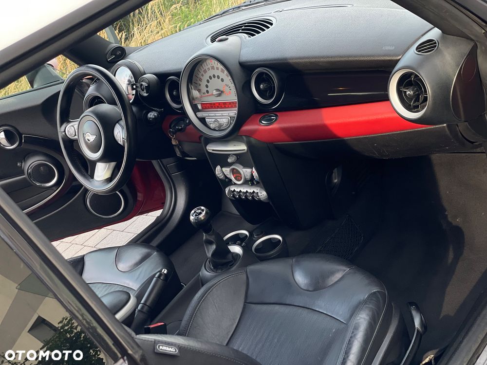 MINI Cooper Standard - 8
