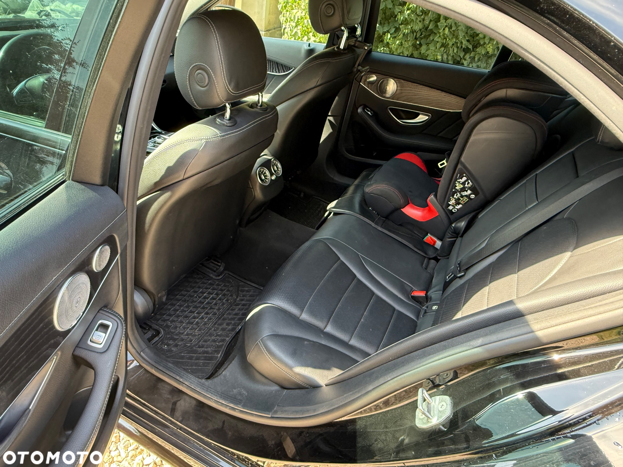 Mercedes-Benz Klasa C 200 4-Matic 9G-TRONIC - 6