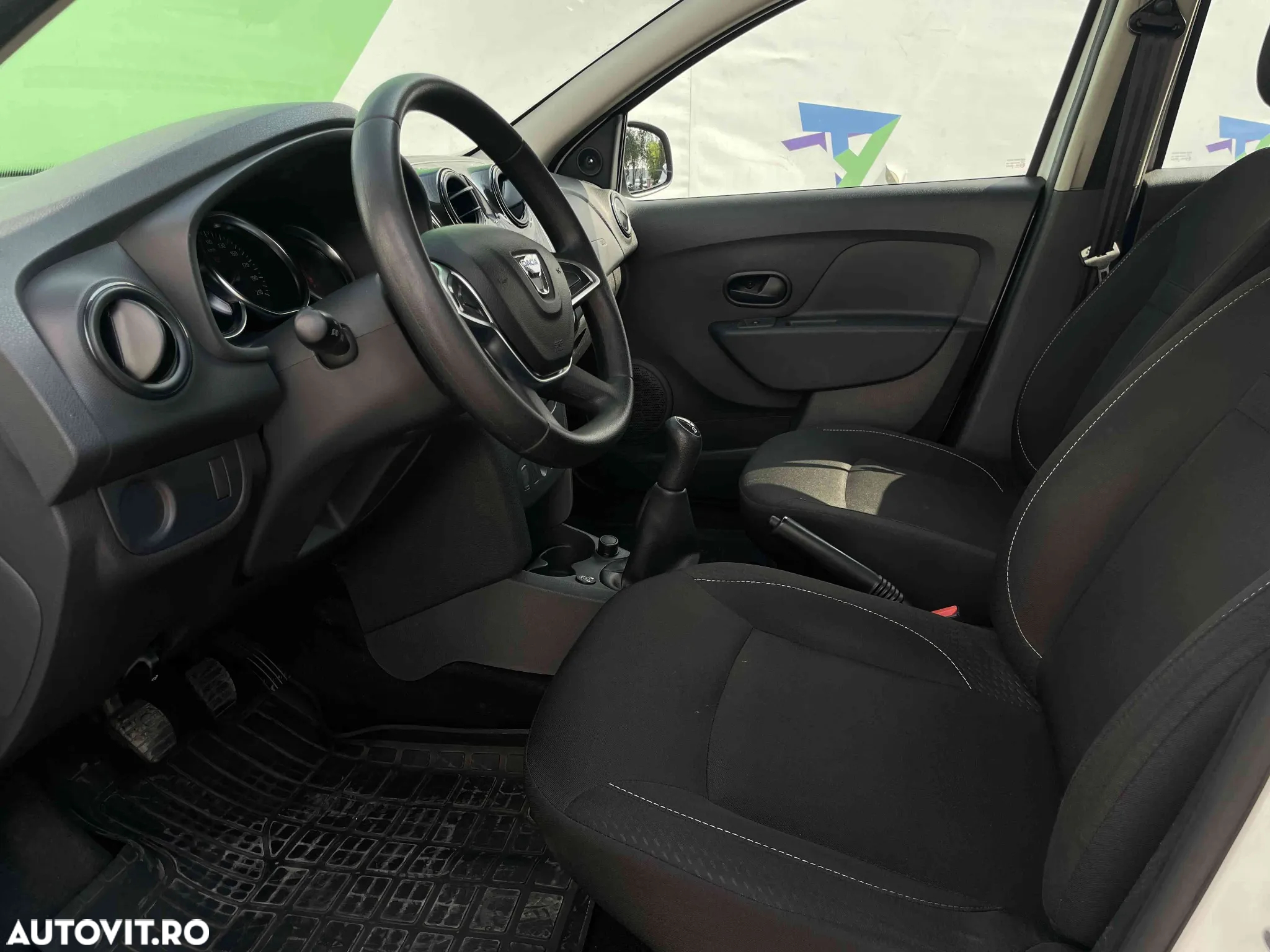 Dacia Logan - 13