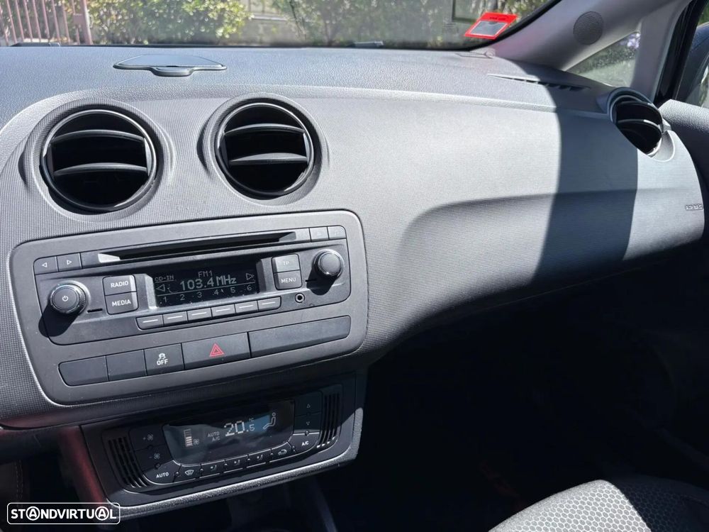 SEAT Ibiza 1.2 TSI FR 30 Anos - 45