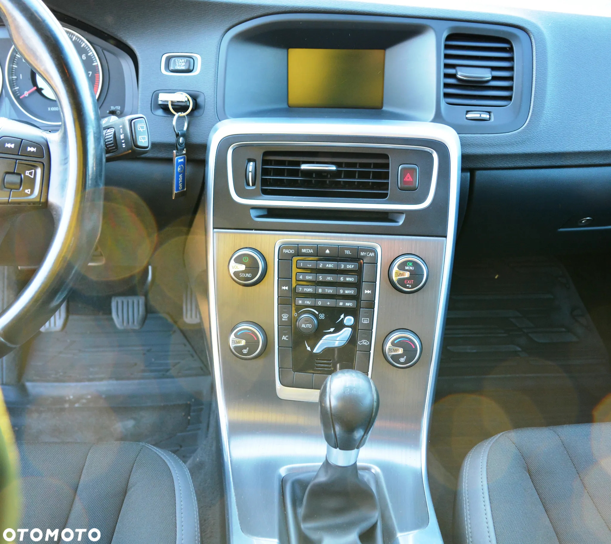 Volvo V60 2.0T Summum - 19