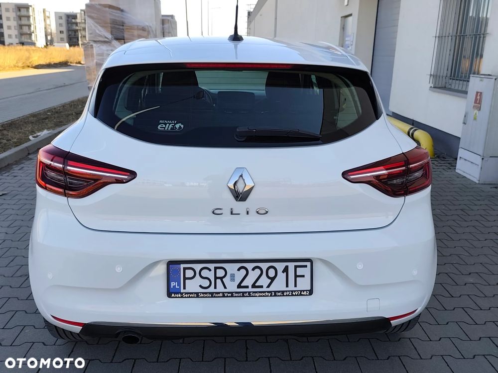 Renault Clio - 17