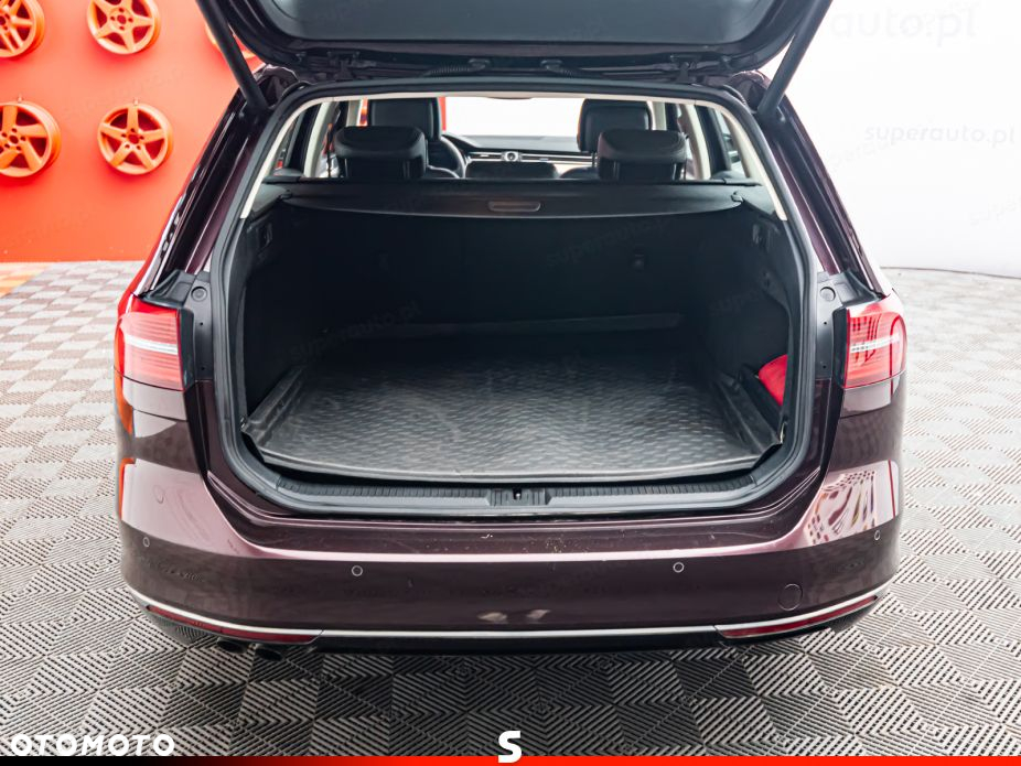 Volkswagen Passat 2.0 TDI BMT Highline - 25