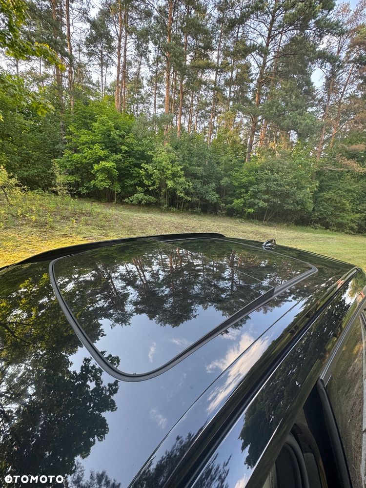 Volvo XC 40 B5 AWD Ultimate Dark - 17
