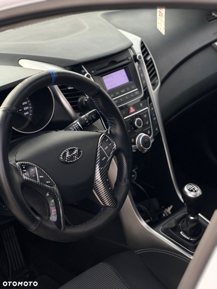 Hyundai i30 - 28