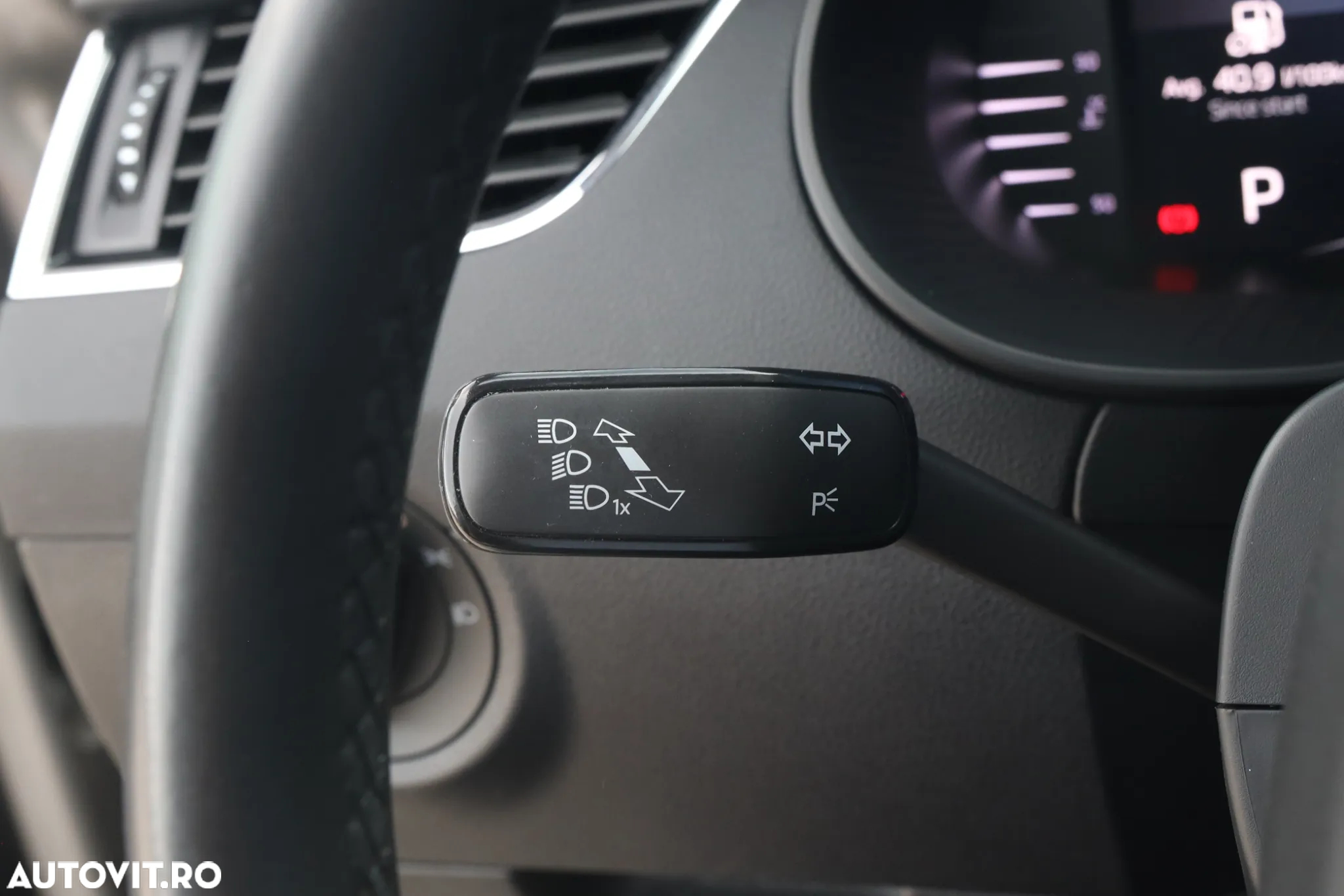 Skoda Octavia Combi Diesel 1.6 TDI DSG Style - 39