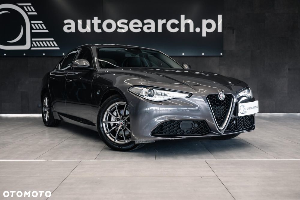 Alfa Romeo Giulia 2.0 Turbo - 4
