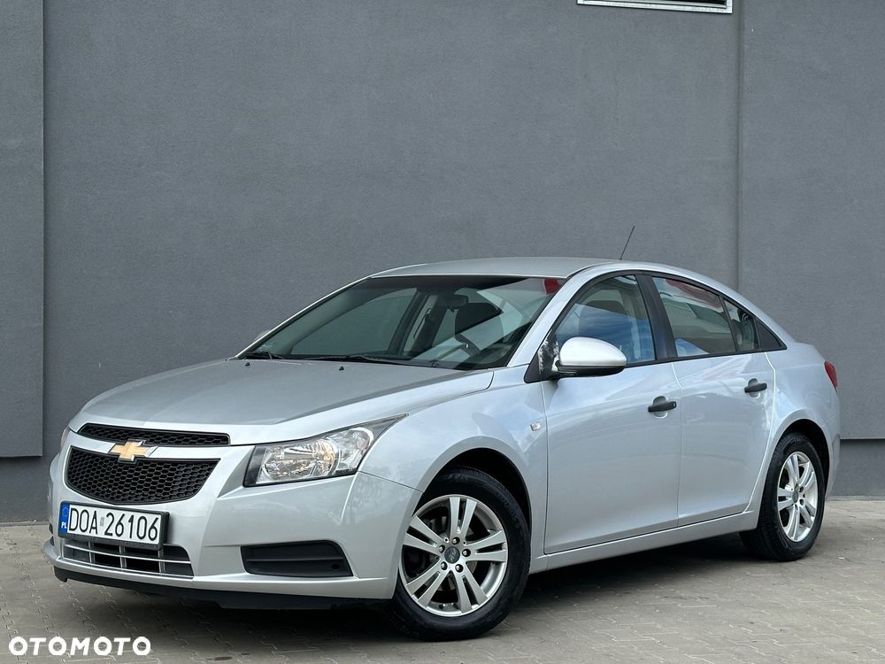 Chevrolet Cruze 1.6 LT+ - 1