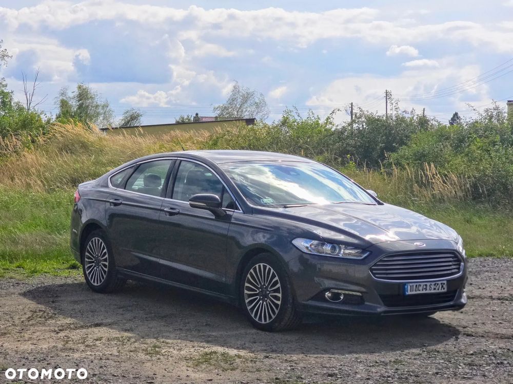 Ford Fusion - 2
