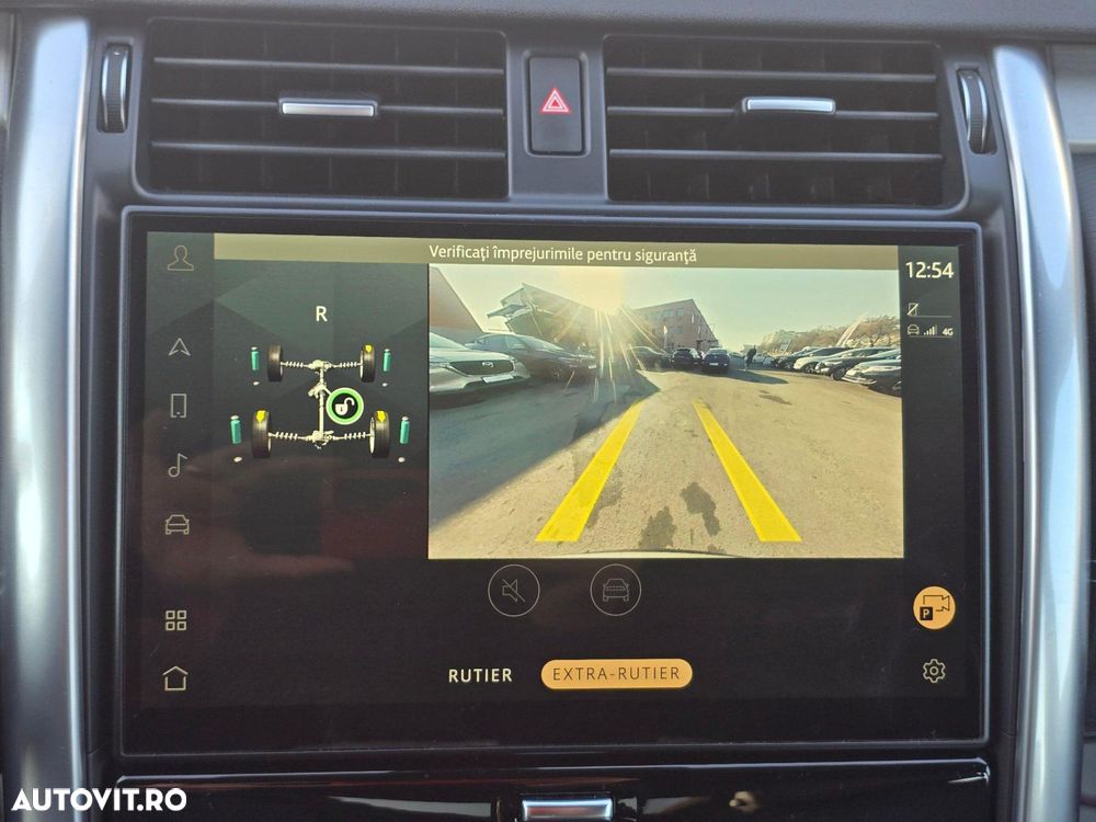 Land Rover Discovery - 24