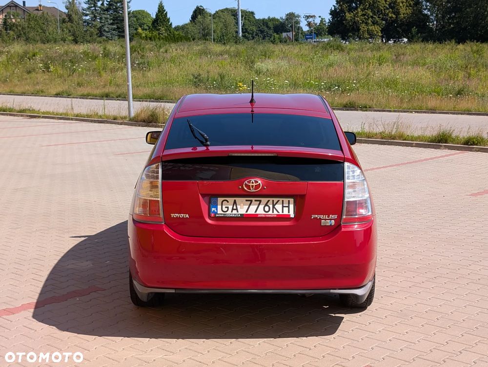 Toyota Prius 1.5 VVT-i Sol - 6