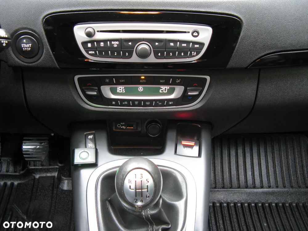 Renault Scenic 1.6 16V TomTom Edition - 28