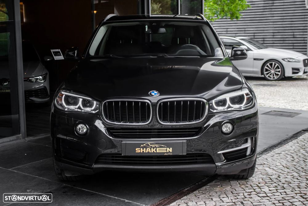 BMW X5 25 d sDrive Comfort 7L - 7