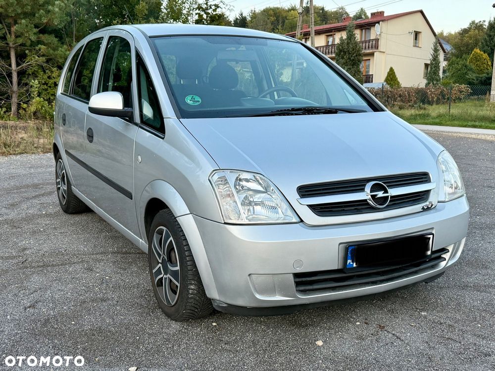 Opel Meriva 1.6 16V Essentia - 12