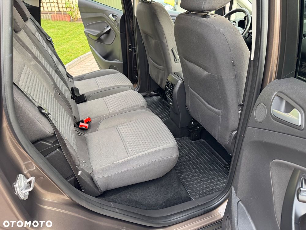 Ford C-MAX 2.0 TDCi Start-Stop-System Titanium - 15