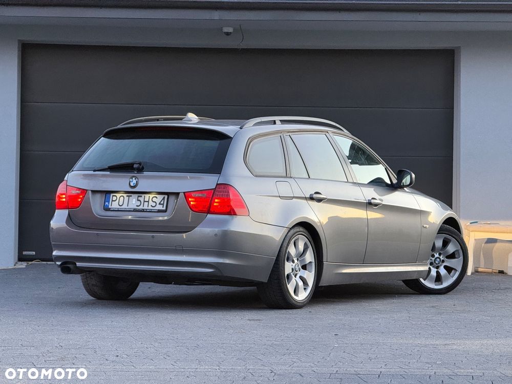 BMW Seria 3 320d DPF - 12