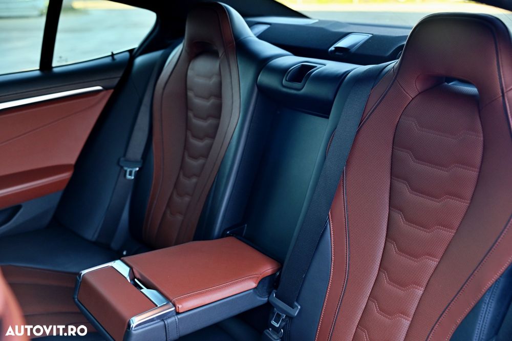 BMW Seria 8 - 17