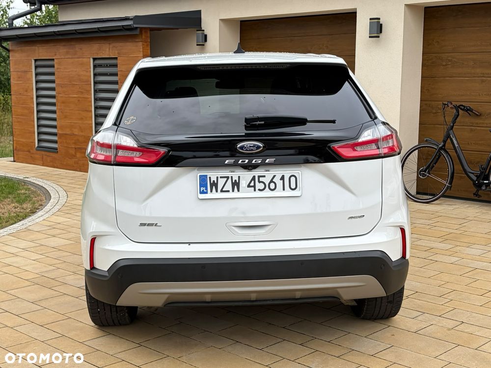 Ford Edge - 10