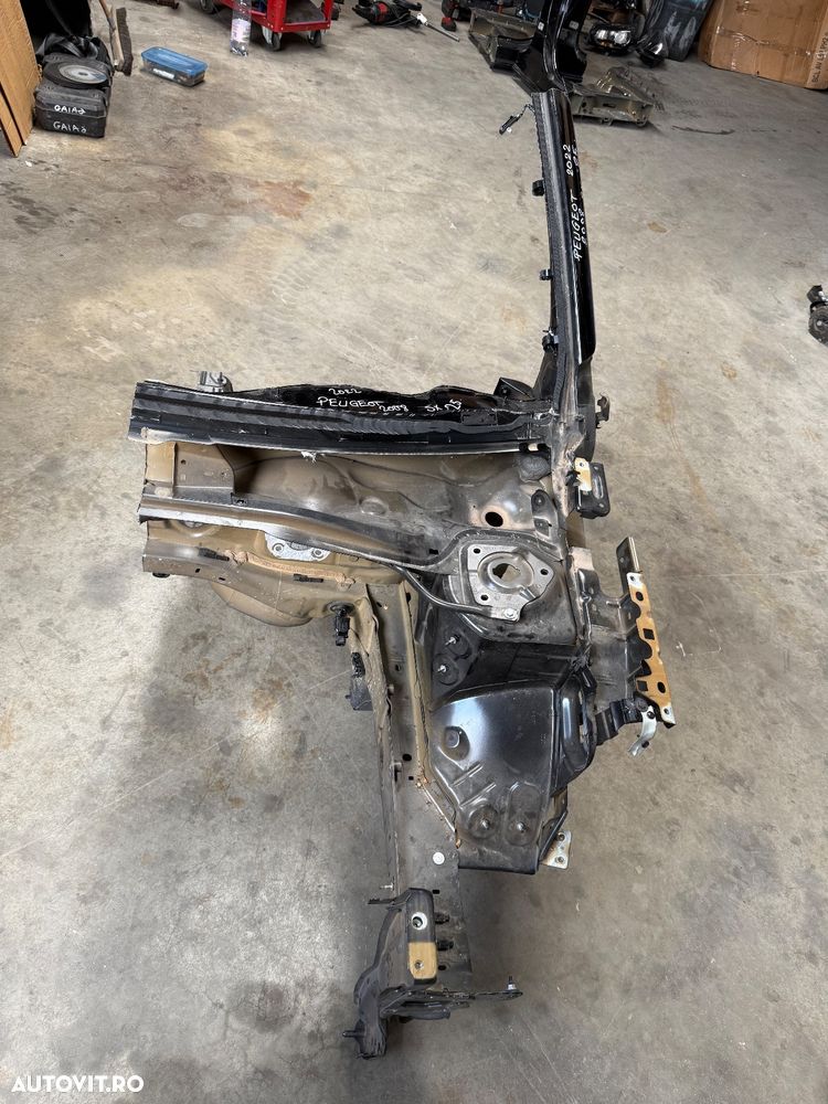 Lonjeron cu aripa interioara PEUGEOT 2008 an 2019-2025 - 2
