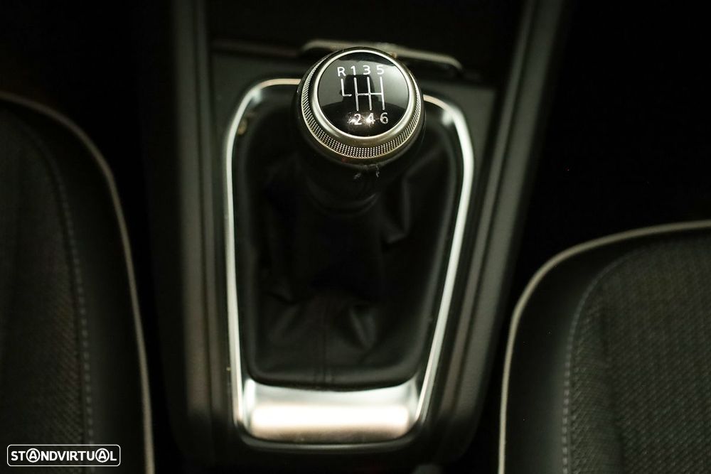 Renault Captur 1.0 TCe Techno Bi-Fuel - 14