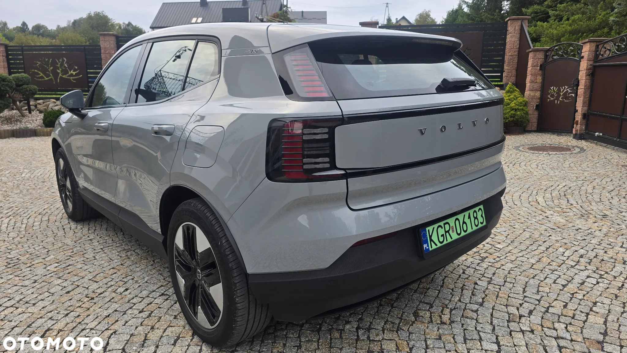 Volvo EX30 51kWh Single Motor Plus - 4