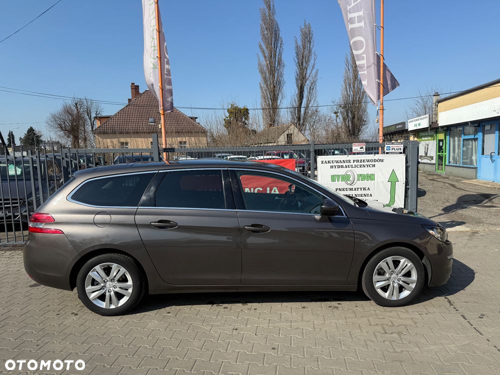 Peugeot 308 1.6 e-HDi Active STT - 11