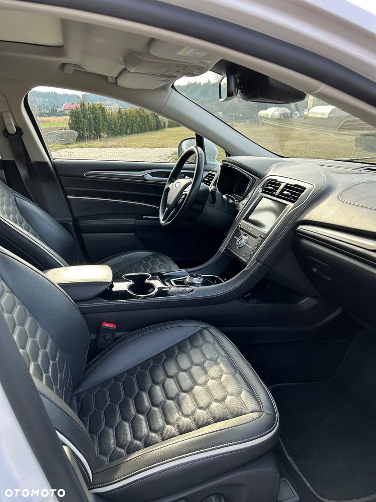 Ford Mondeo 2.0 EcoBlue Vignale - 12