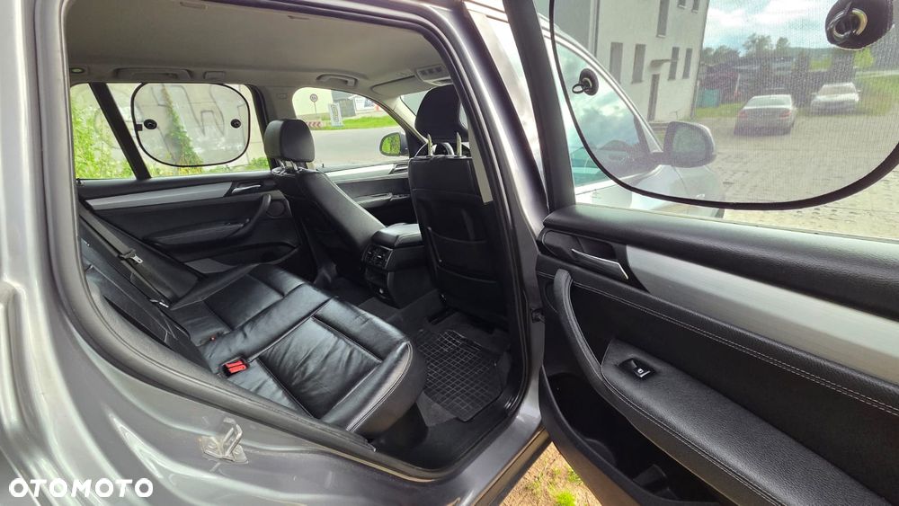 BMW X3 sDrive18d - 10