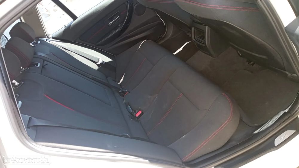 BMW 320 d Touring Line Sport - 19