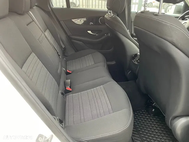 Mercedes-Benz GLC 250 4Matic 9G-TRONIC - 11
