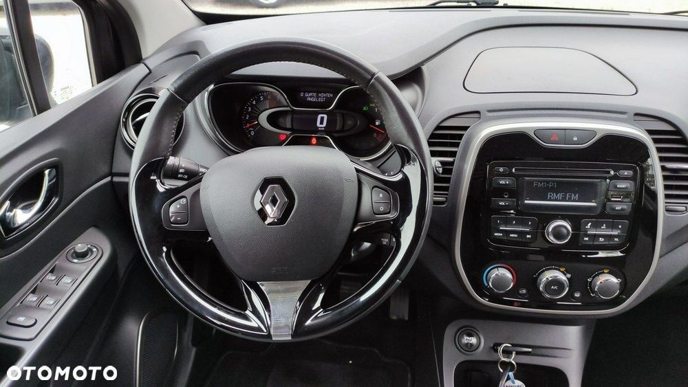 Renault Captur - 29