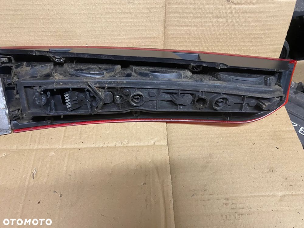 LAMPA TYLNA LEWA OPEL MERIVA A 93294345 - 8