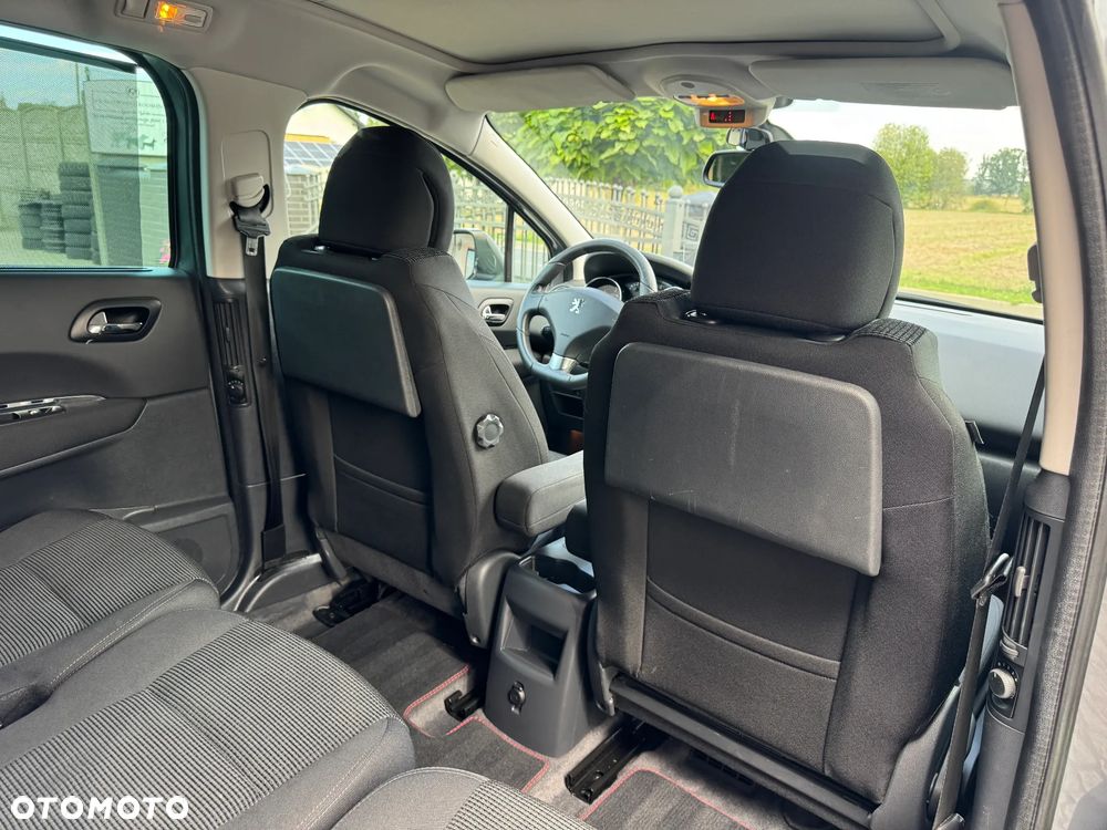 Peugeot 5008 2.0 HDi Premium - 33