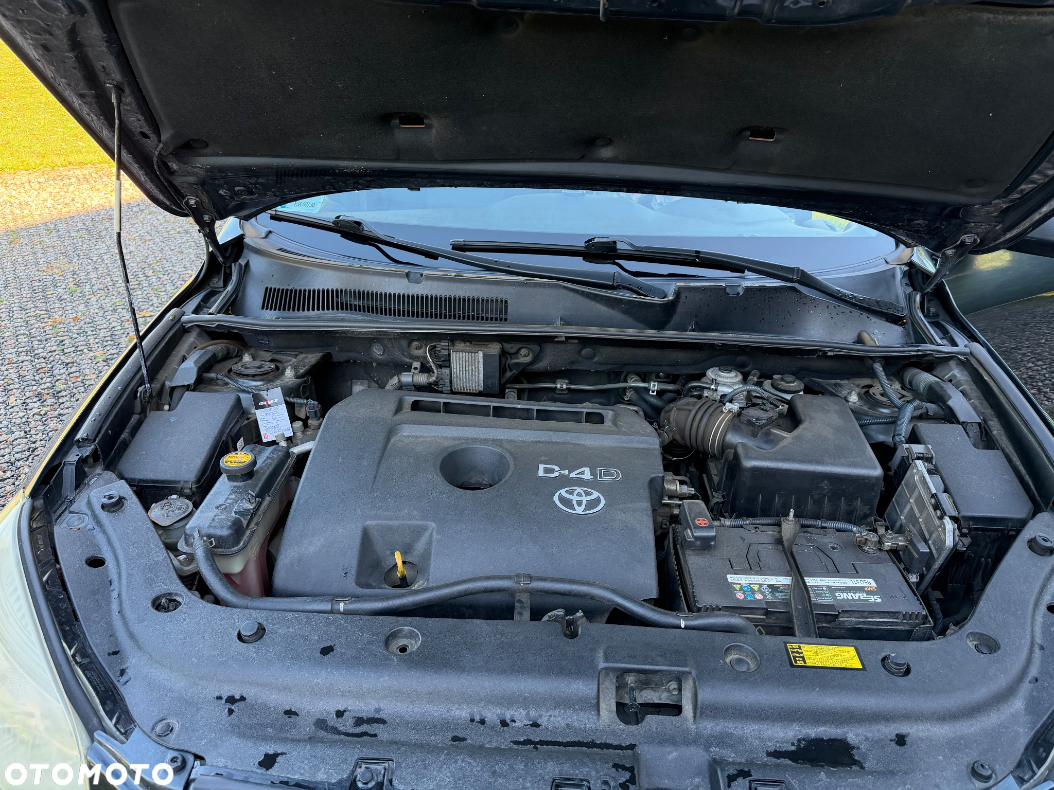 Toyota RAV4 - 8