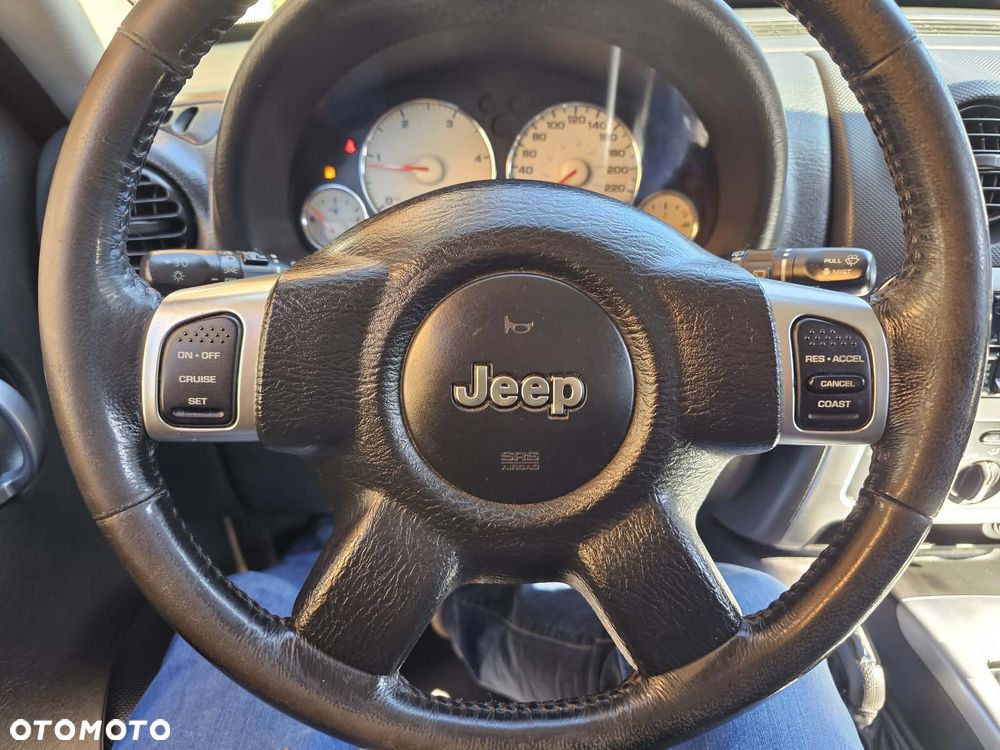 Jeep Cherokee 2.8L CRD Limited - 40