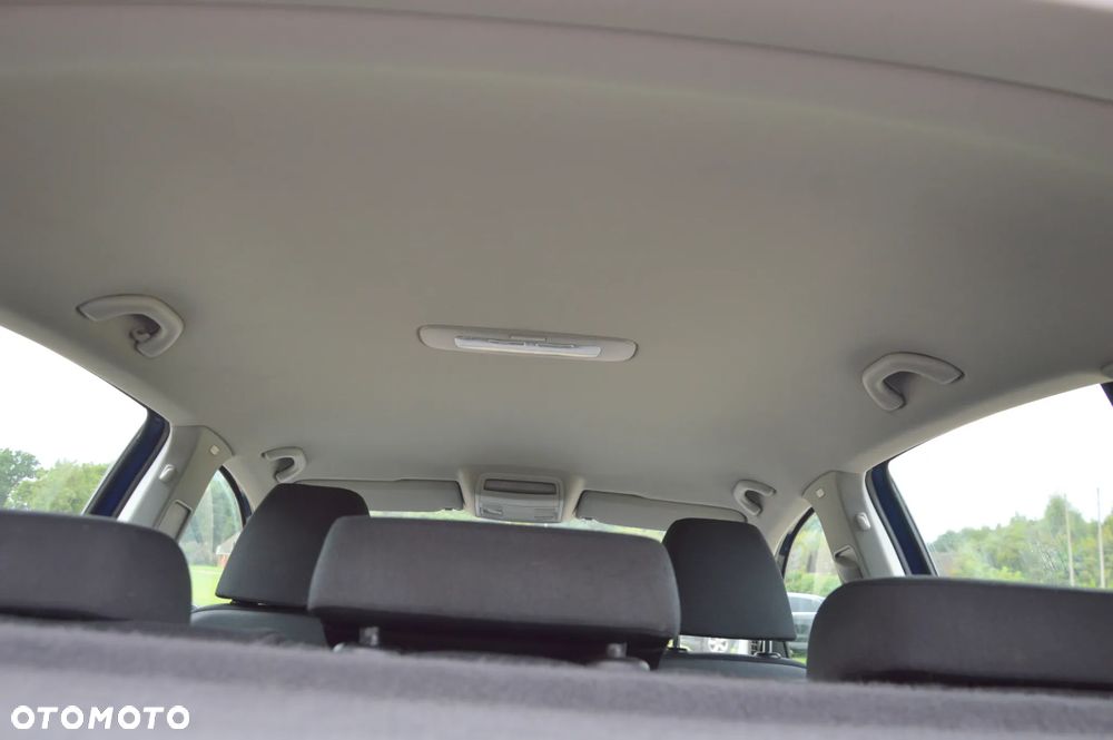 Volkswagen Golf 1.6 TDI BlueMotion Technology Trendline - 20