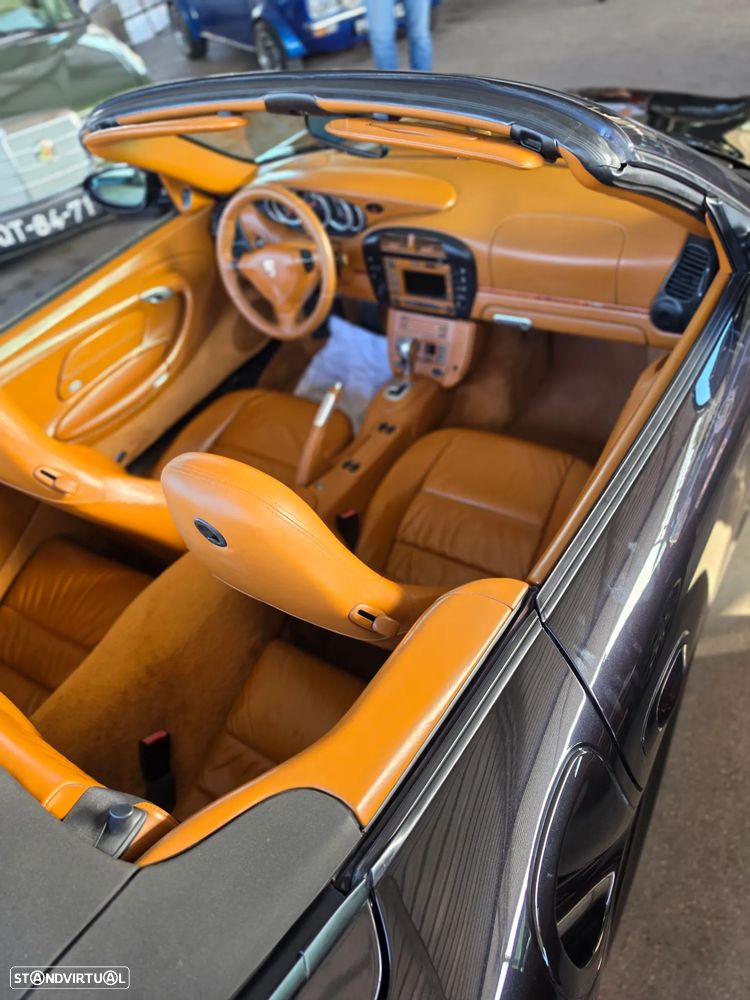 Porsche 911 Série F - 4