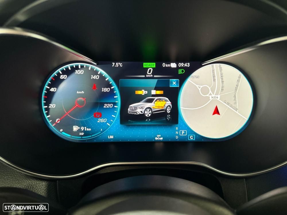 Mercedes-Benz GLC 300 e 4Matic - 16