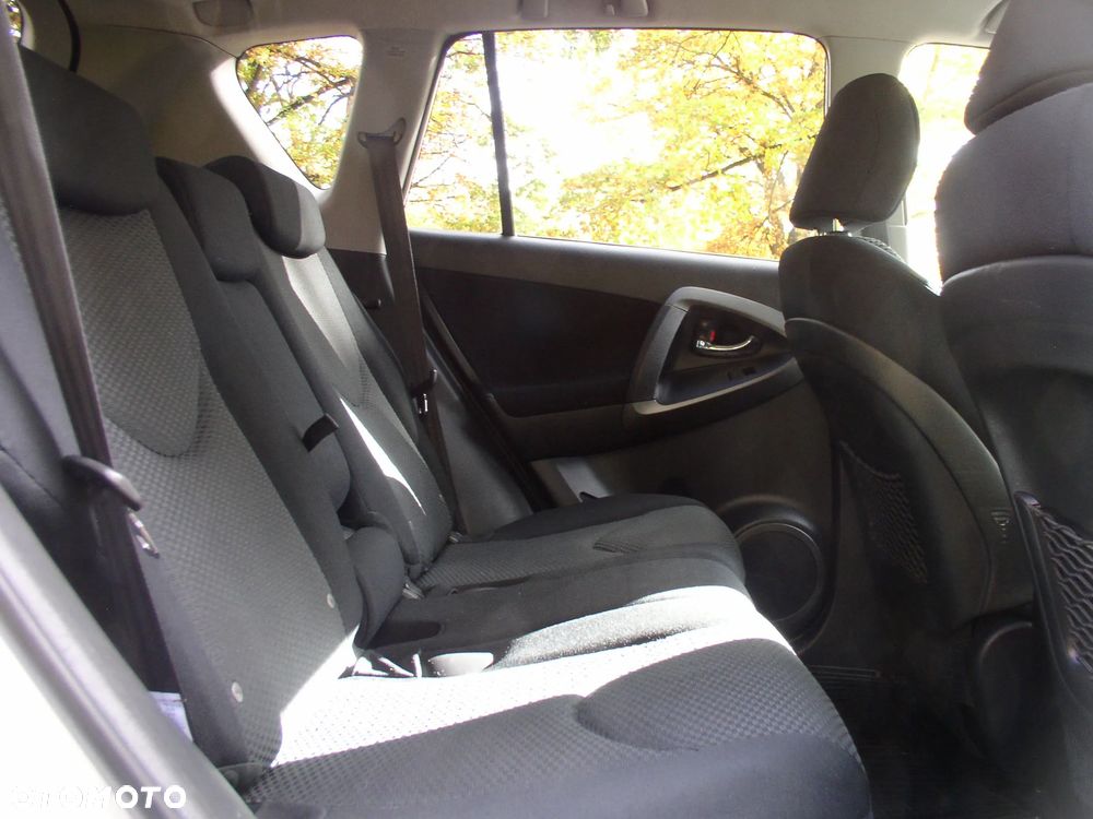 Toyota RAV4 2.0 4x4 Multidrive S Sol - 18