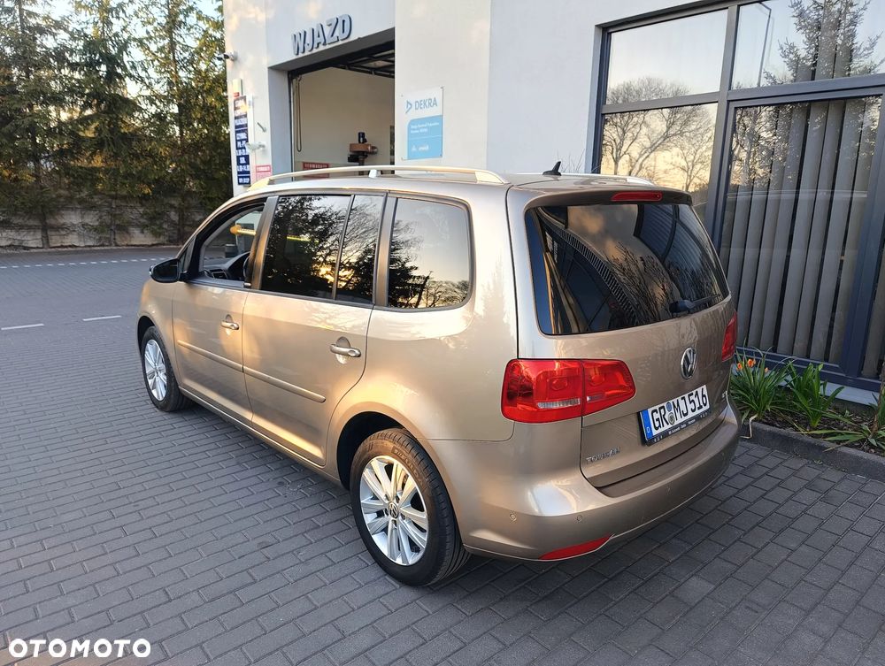 Volkswagen Touran 1.4 TSI STYLE - 3