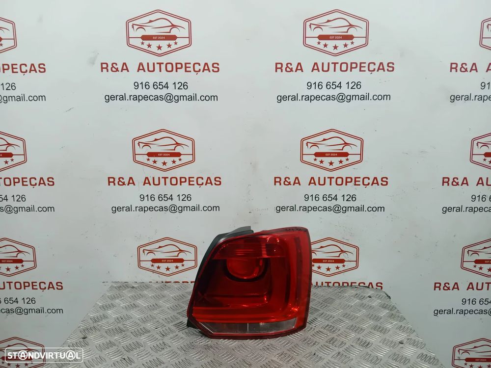 Farolim Esquerdo VW Polo 6R Original - 4