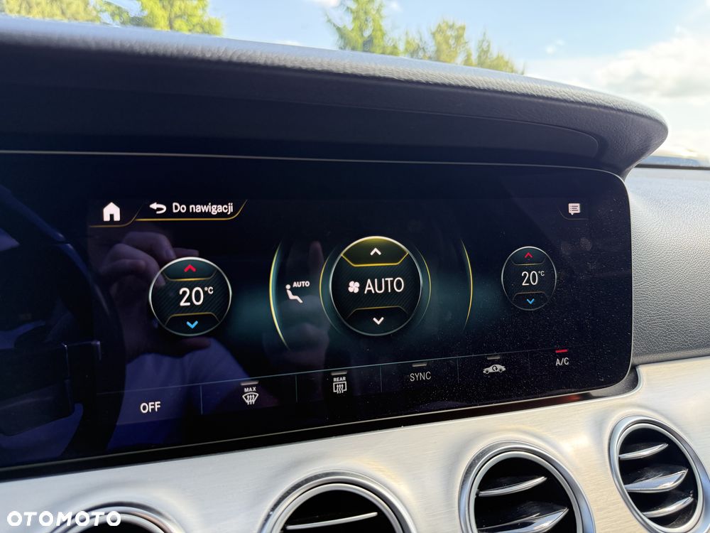 Mercedes-Benz Klasa E 220 d Avantgarde - 26