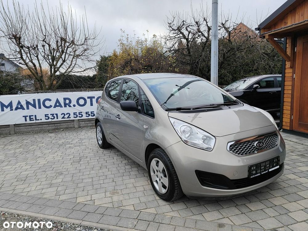 Kia Venga - 1
