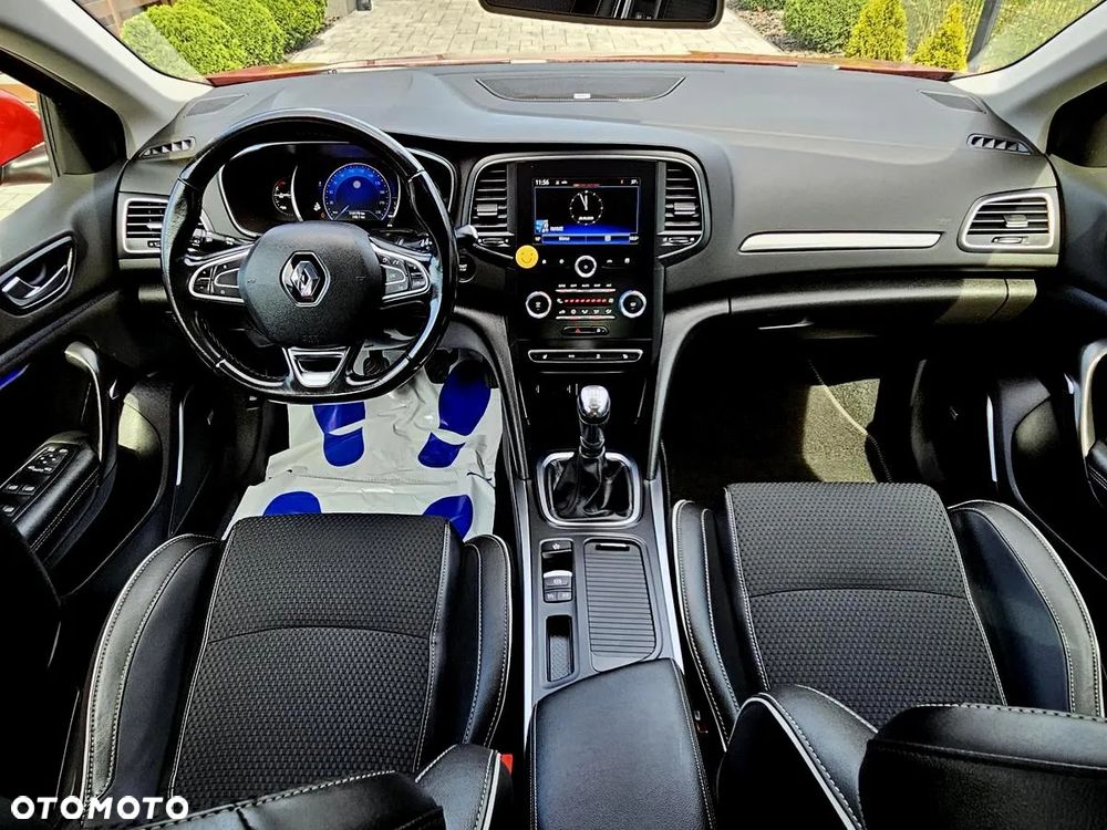 Renault Megane ENERGY TCe 130 Start & Stop Bose Edition - 19