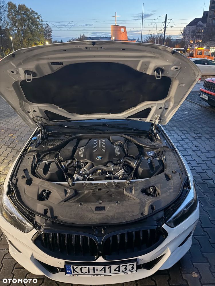 BMW Seria 8 M850i xDrive - 15
