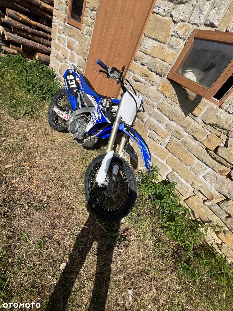 Yamaha YZF - 14