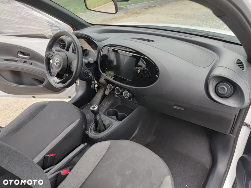 Toyota Aygo X - 32