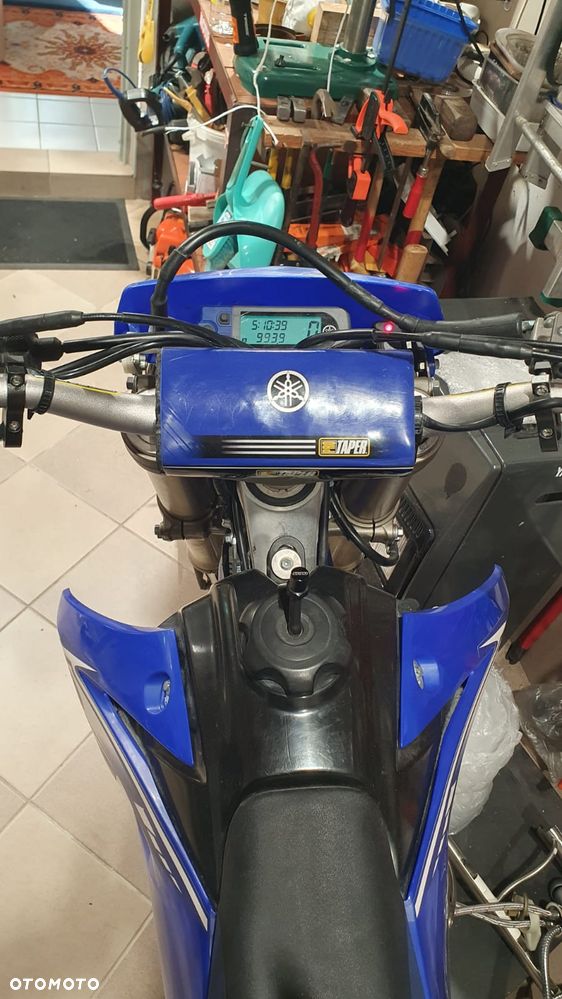 Yamaha WR - 8