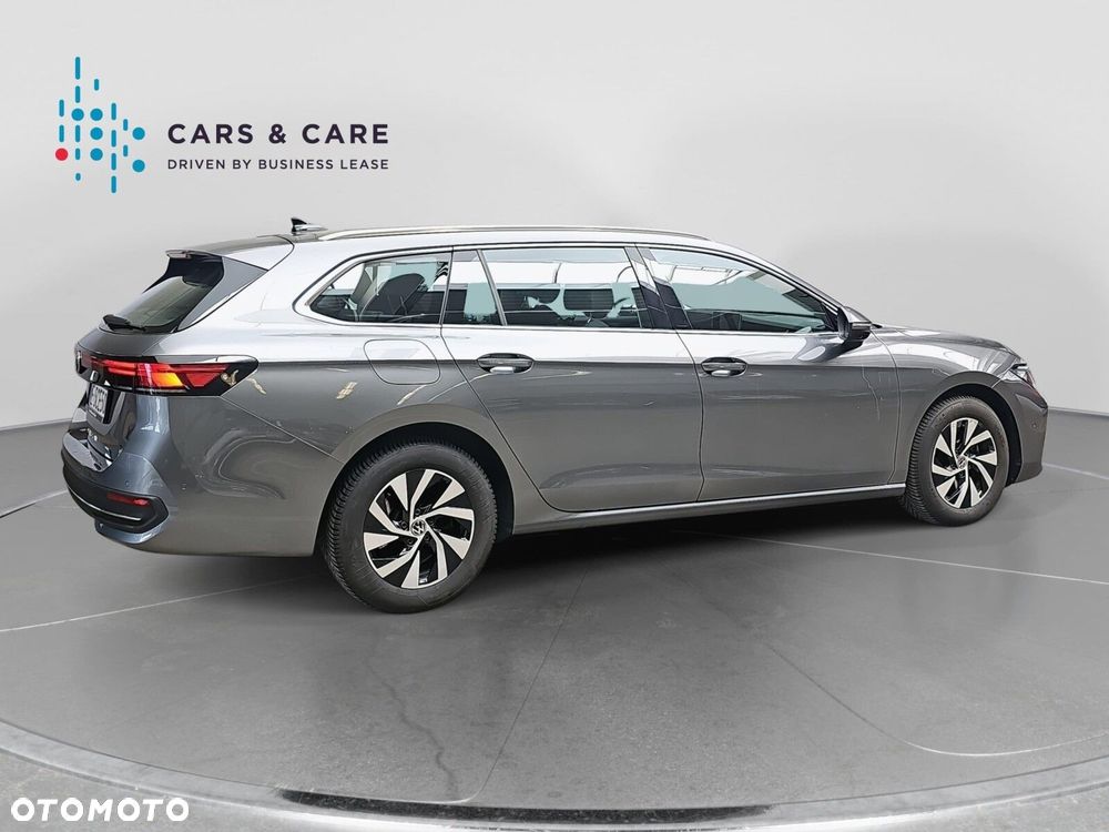 Volkswagen Passat - 23